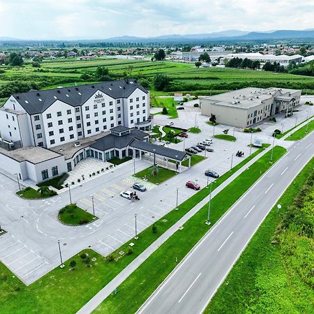 Hotel Princess Jastrebarsko Exterior photo